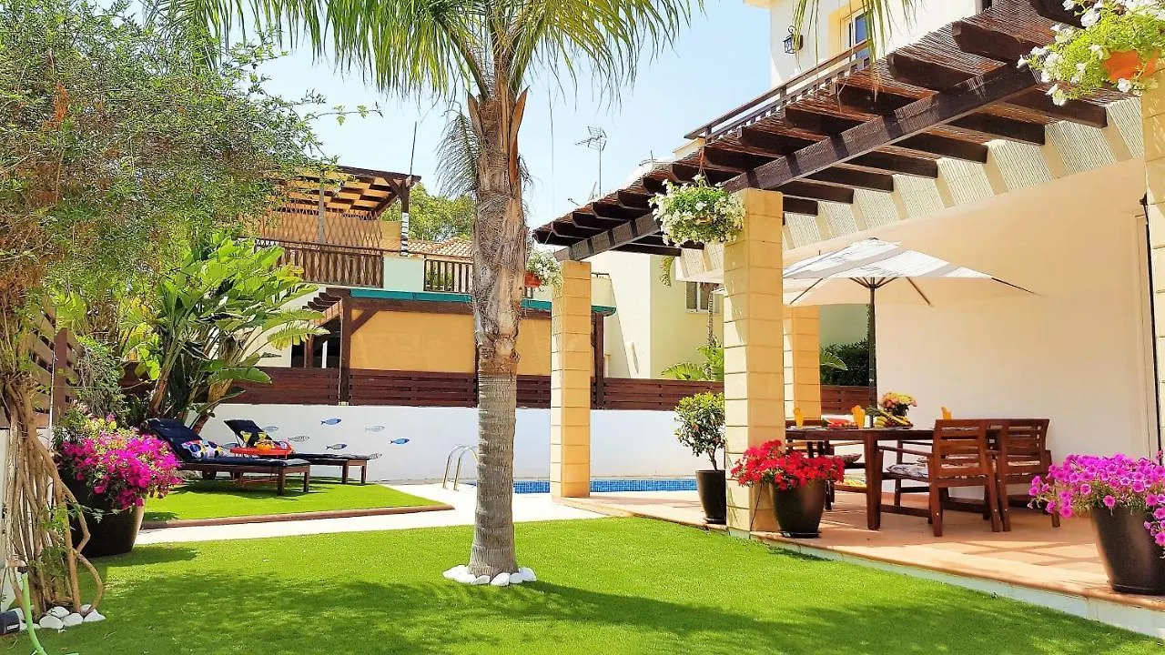 Palm Paradise Villa Ayia Napa