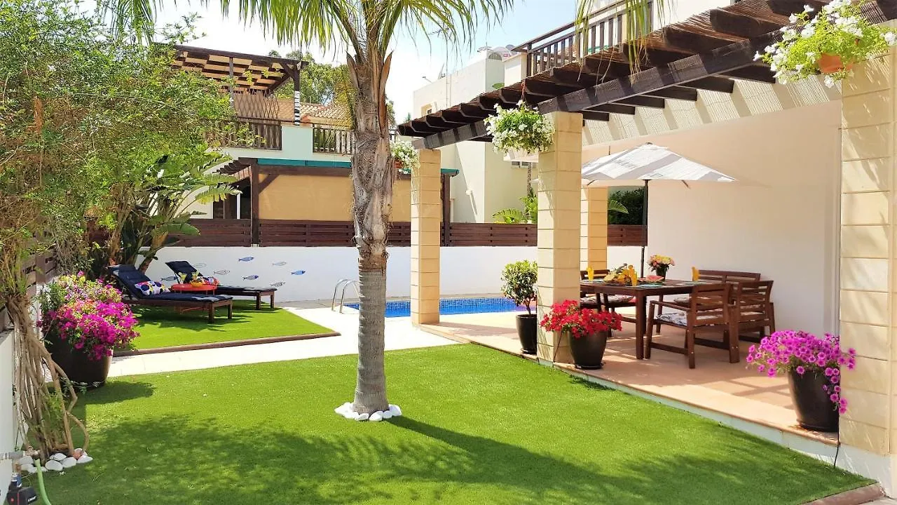 Palm Paradise Villa Ayia Napa Cipro